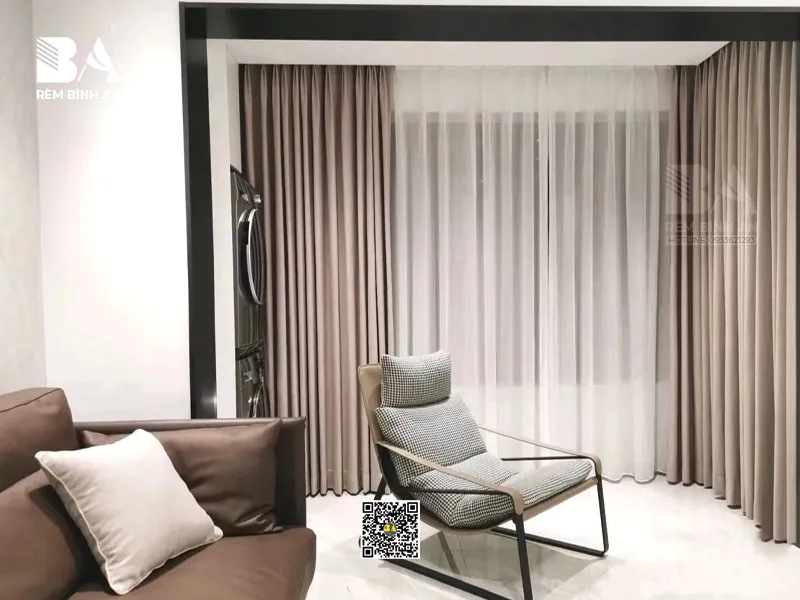 Rèm hai lớp căn hộ màu xám