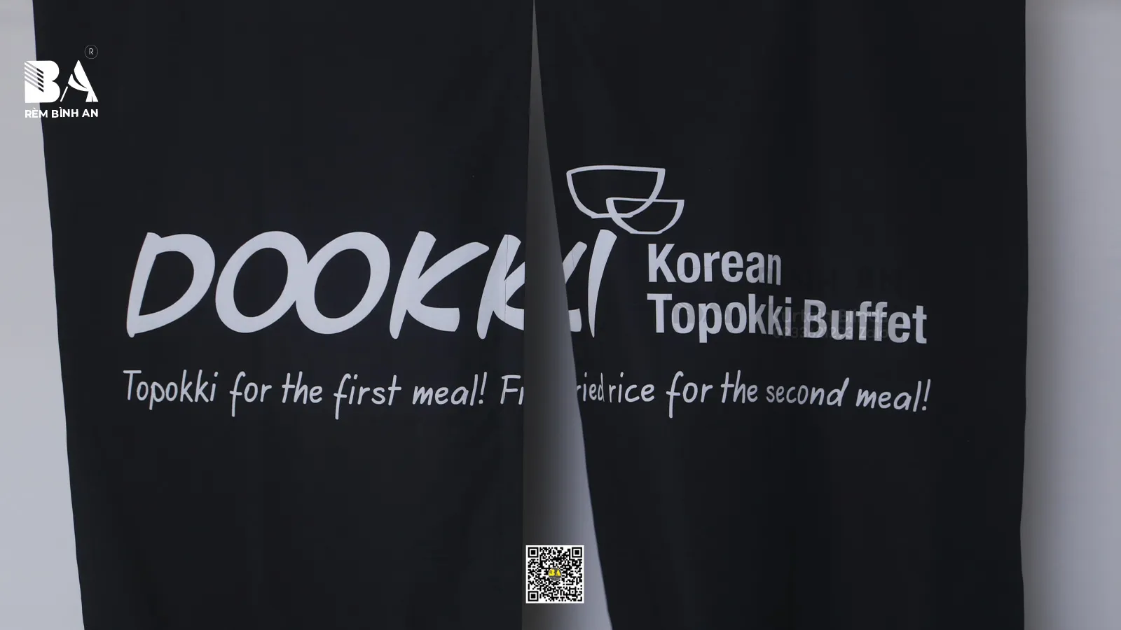 Rèm In Logo Nhà Hàng Hàn Quốc Dokki