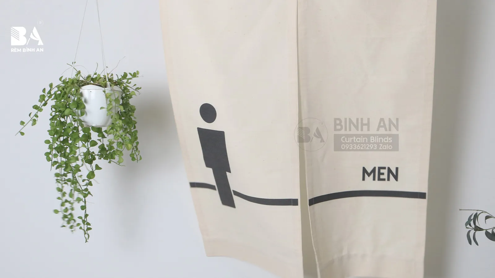 Rèm Noren In Logo WC Nữ