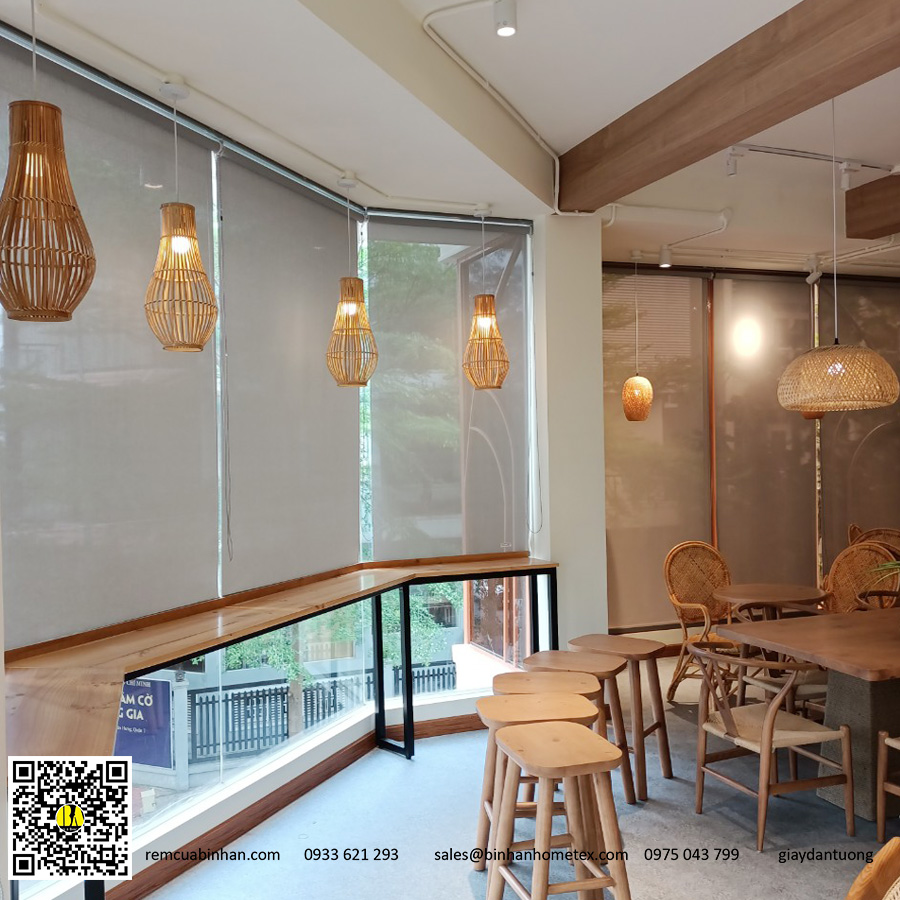 Rèm cuốn lưới sunscreen - Giải pháp cho màn cuốn quán cà phê tại quận 7 | Rèm cửa Bình An