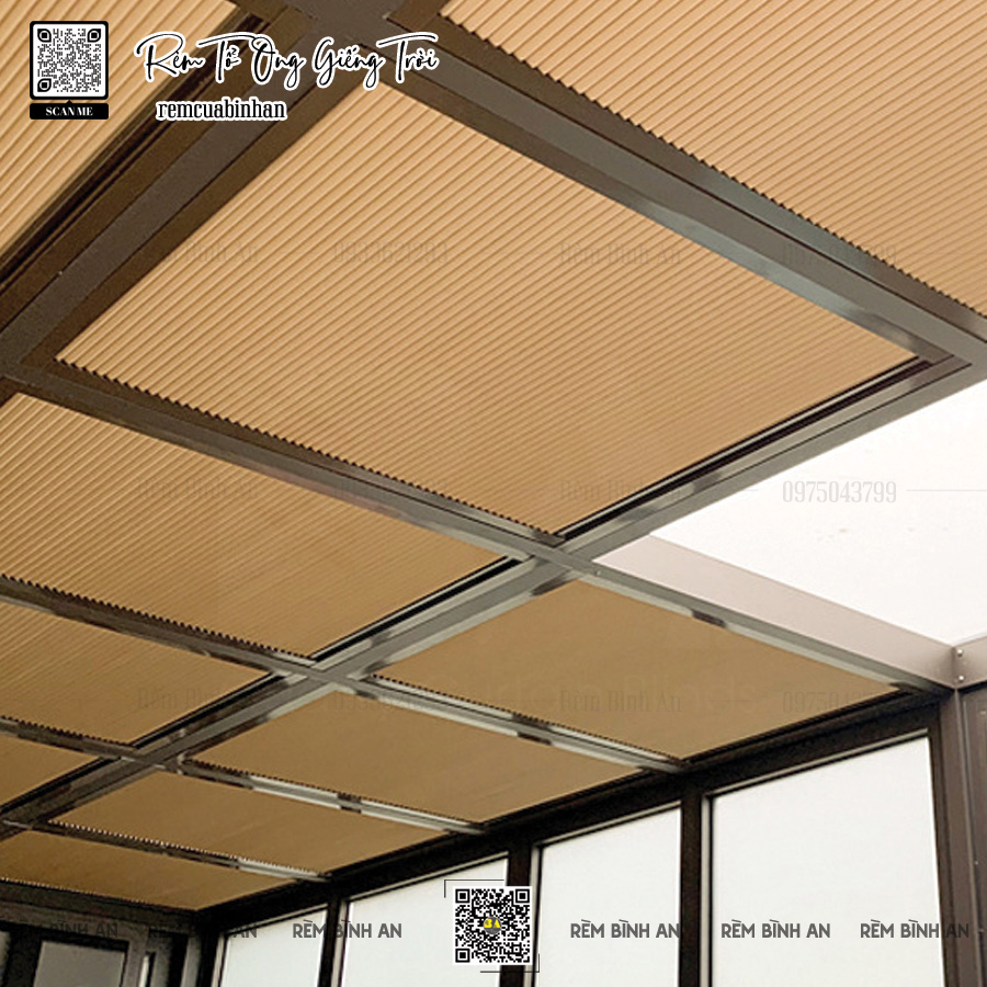 Màn Giếng Trời Tổ Ong Hệ Kéo Dây Buly