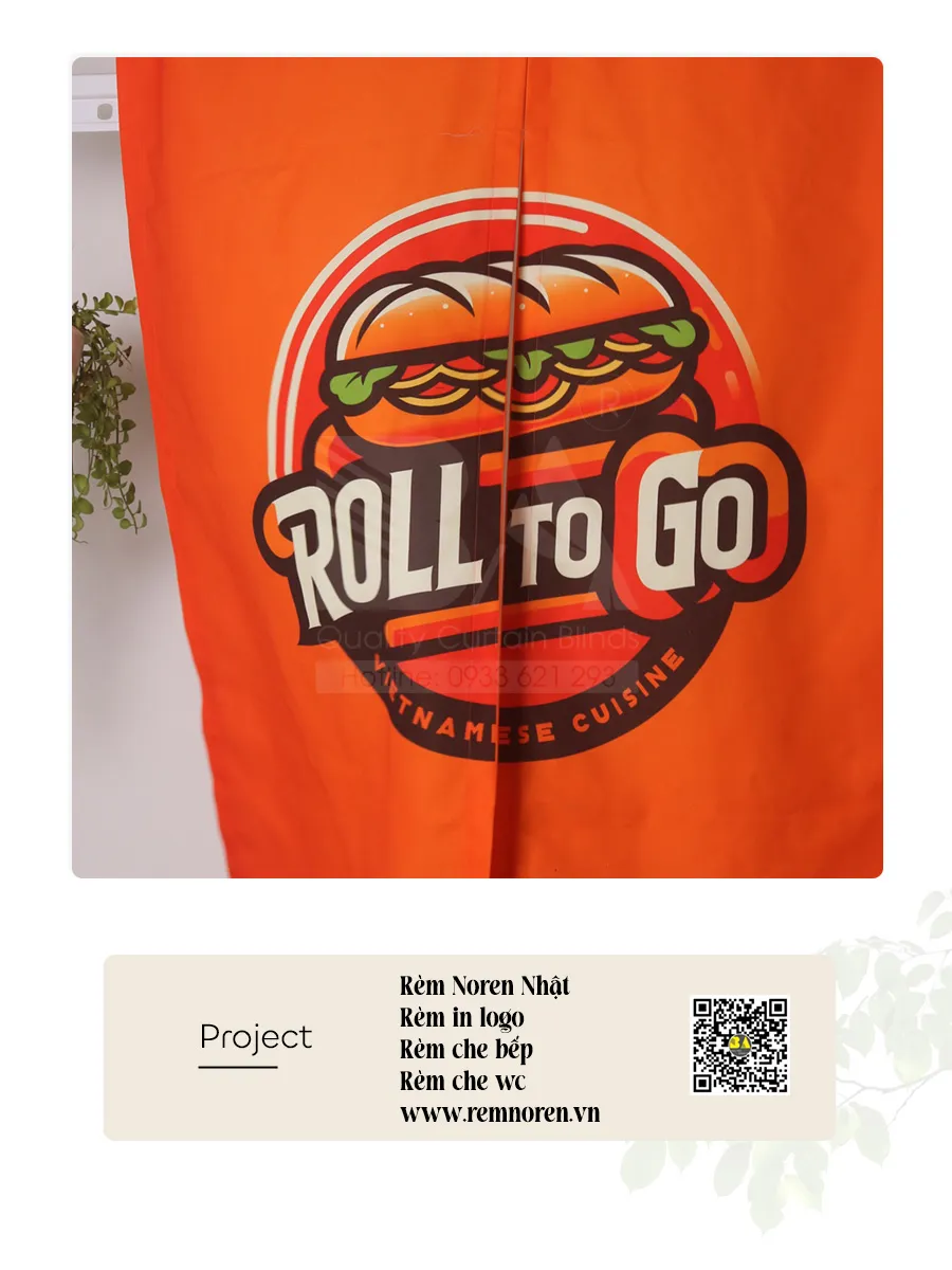 Rèm Noren In Logo Tiệm Bánh Mì Roll To Go | Rèm Bình An-3