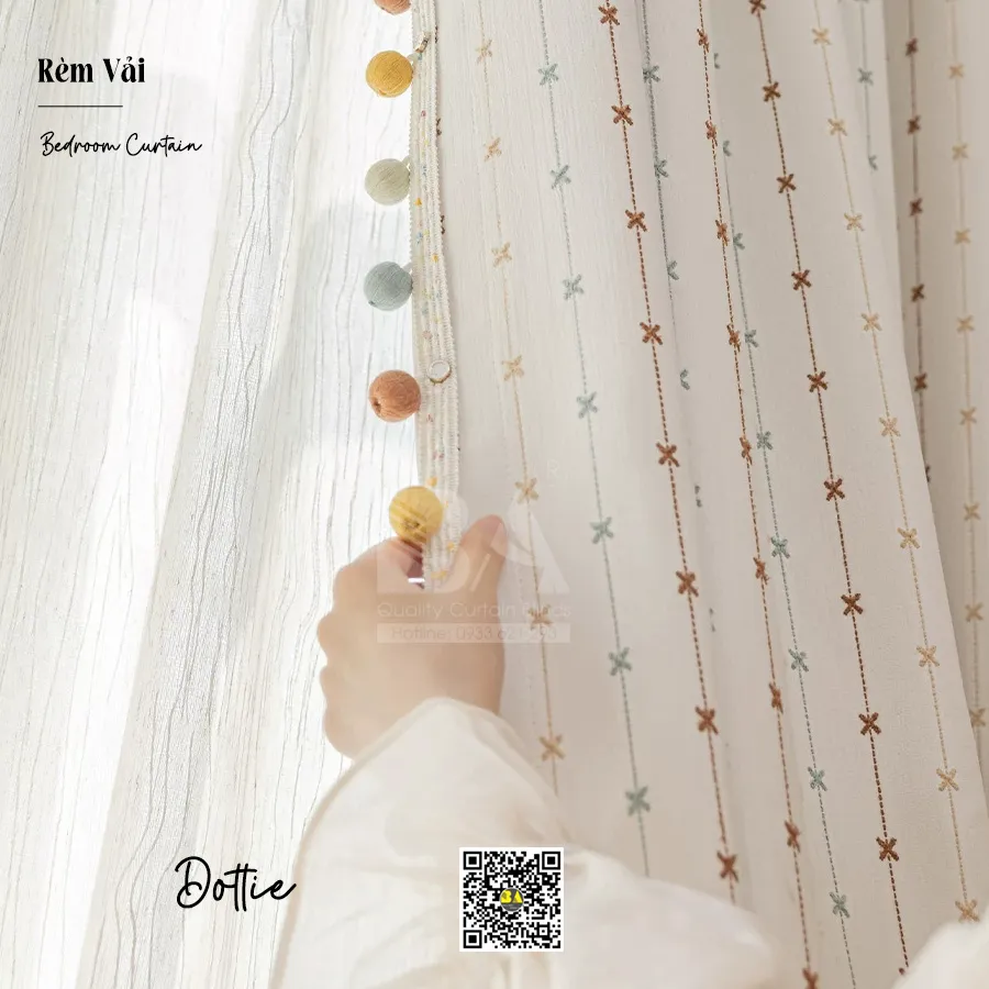 Rèm Vải Dottie Họa Tiết Chấm Điểm – Rèm Phòng Ngủ Hiện Đại